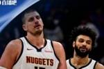 约基奇三双+穆雷30分！丹佛双星击退群狼先下一城！大比分1-0领先